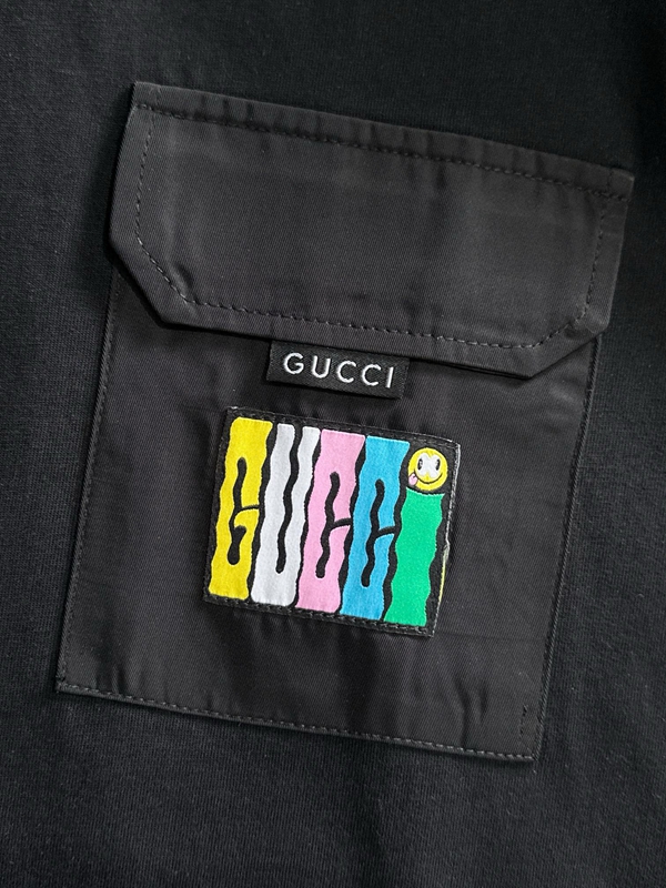 ブランドTシャツ細部ディテール